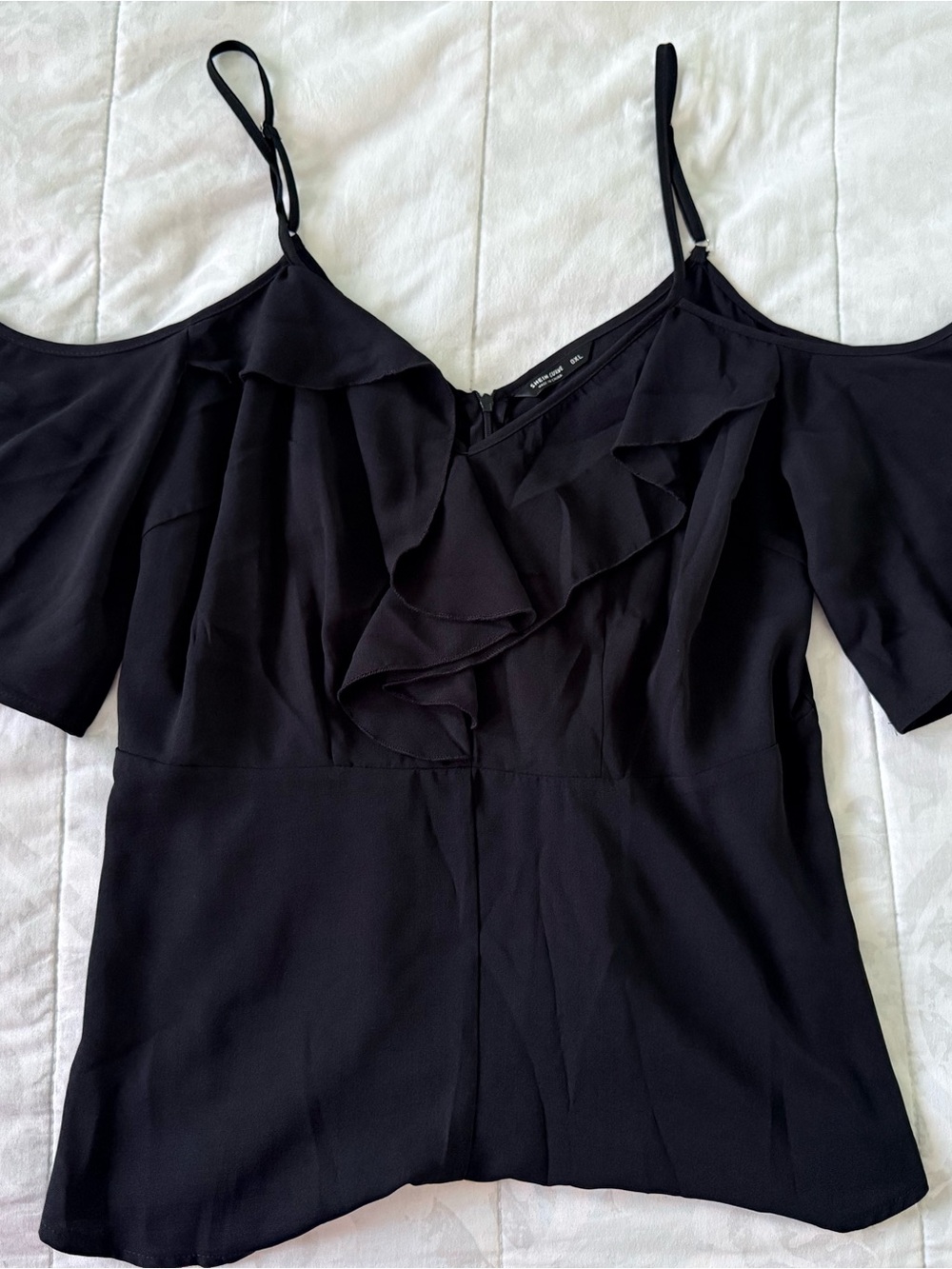 Black Ruffle Cold-Shoulder Women's Top